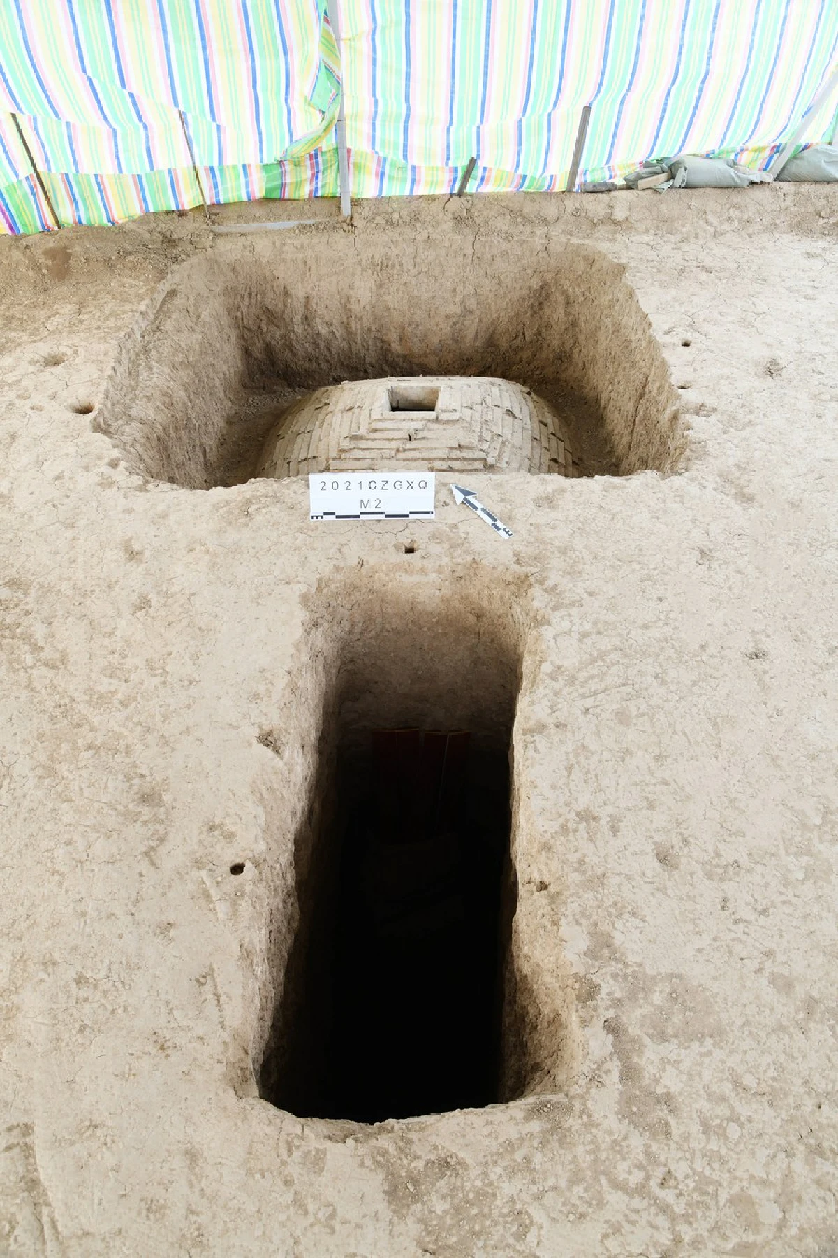 จีนพบห้องโถงหลุมศพ ซุกภาพวาด ‘สุริยัน-จันทรา’ ยุคราชวงศ์หมิง