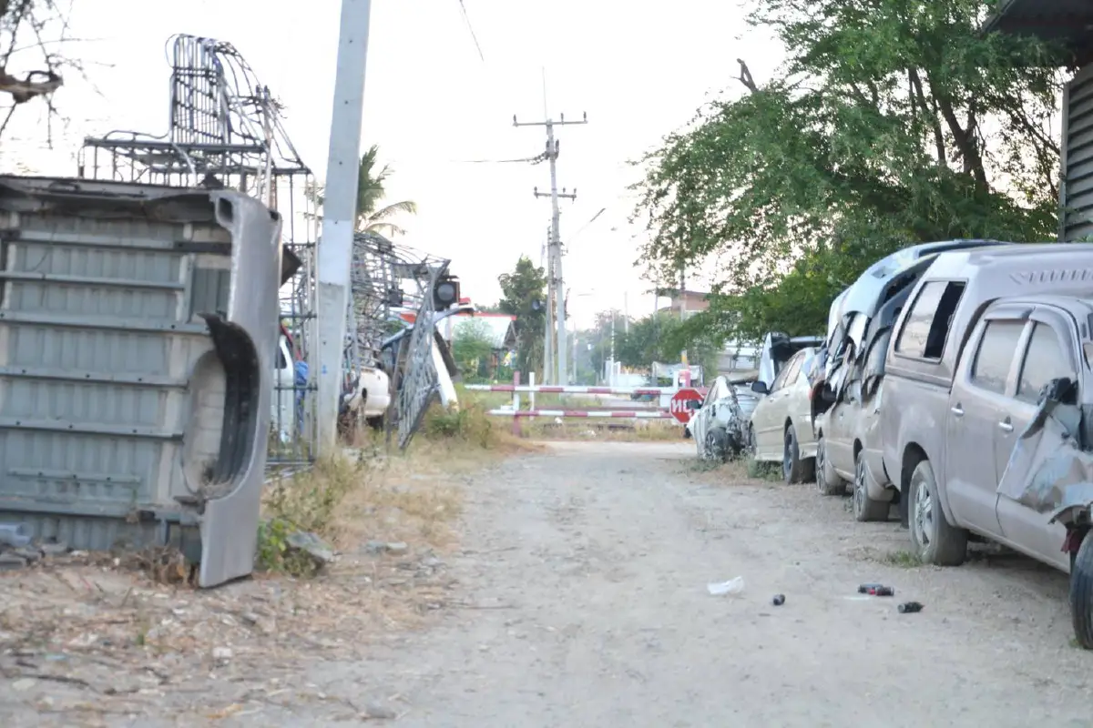 ชาวบ้านร้องการรถไฟเปิดทางข้ามที่ถูกปิดตายเดือดร้อนมาร่วม4ปี