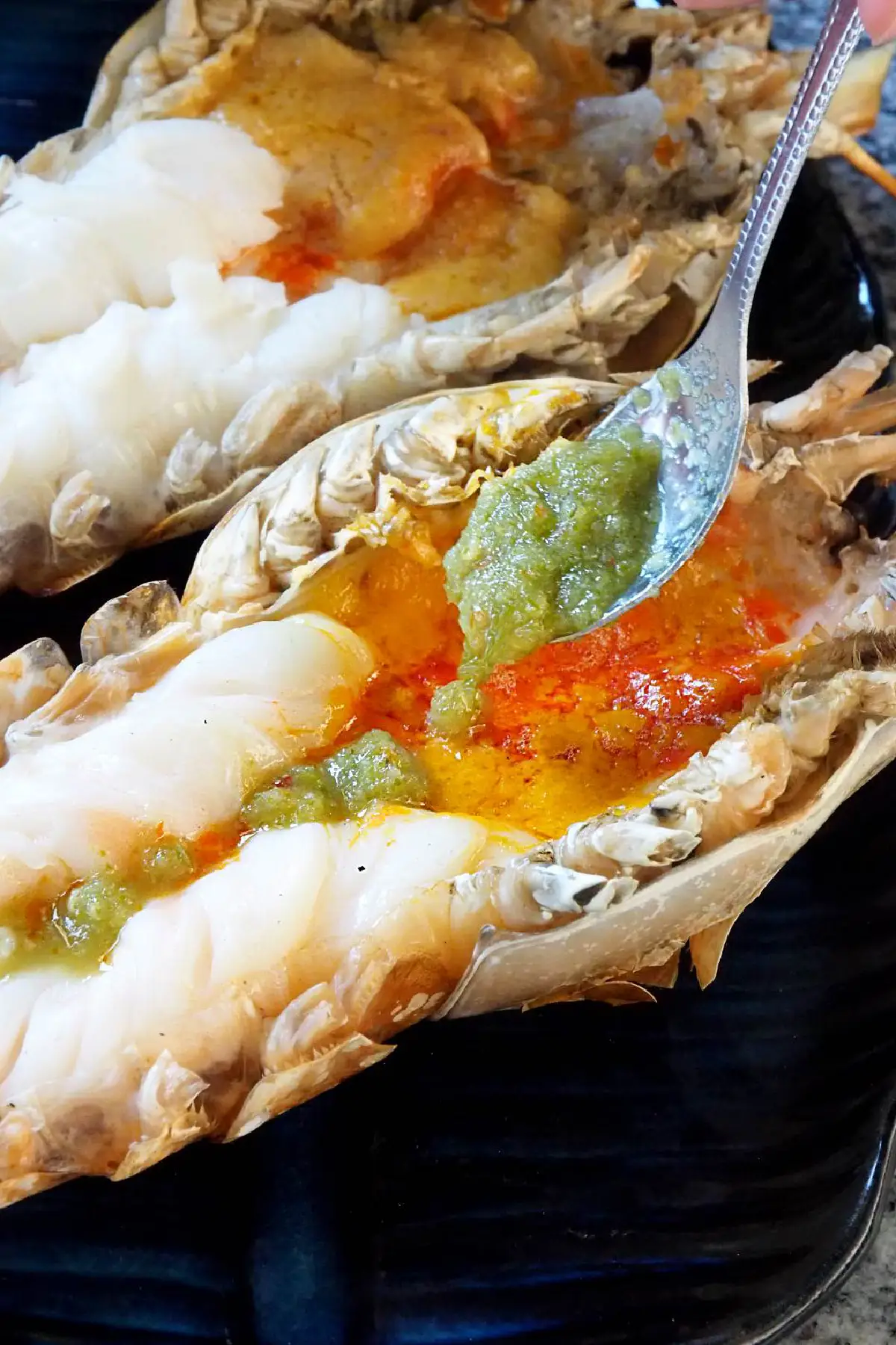 อำแดงไต้ฝุ่น ปักหมุดใหม่ริมแม่น้ำ อัพลุคก๋ากั่น เพิ่มซีฟู้ดสดรสจัดจ้าน