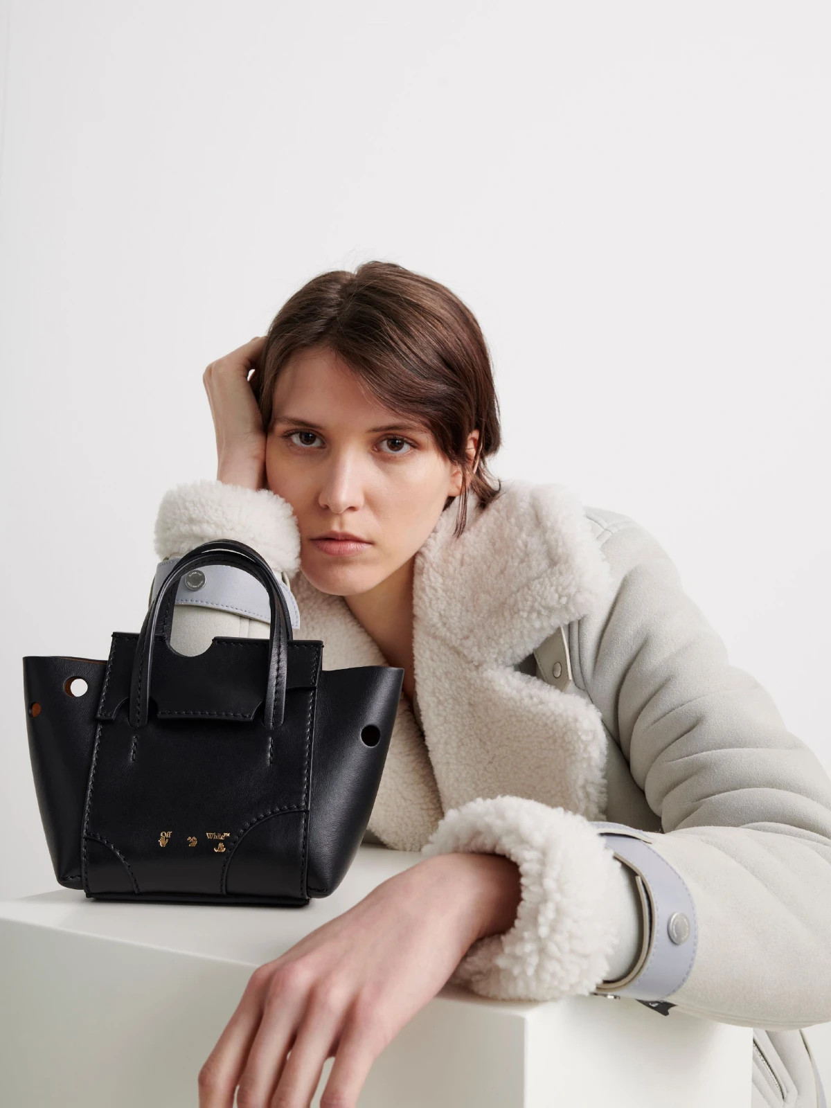 รวมกระเป๋า 5 รุ่นสุดปังจาก Off-White ออกแบบโดย Virgil Abloh