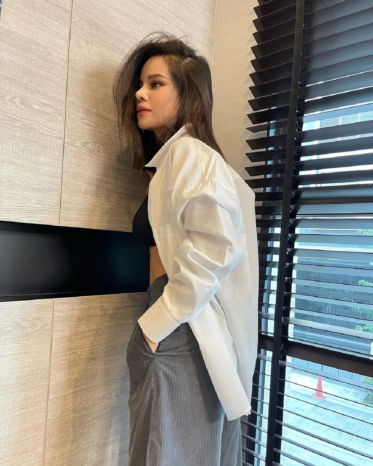  “โอปอล์” มาในชุดแขน-ขายาวสุดแซ่บ จนสามียังต้องเอ่ยปากชม!?