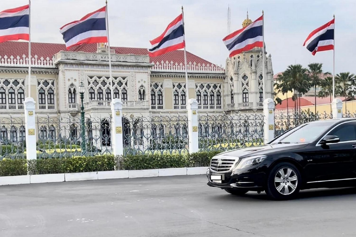 โฆษกรัฐบาล แจงยังไม่ตั้งโครงการเสริมรัง "บิ๊กตู่" ปฏิเสธทำรั้วสูงกันม็อบ โฆษกรัฐบาล แจงยังไม่ตั้งโครงการเสริมรัง "บิ๊กตู่" ปฏิเสธทำรั้วสูงกันม็อบ