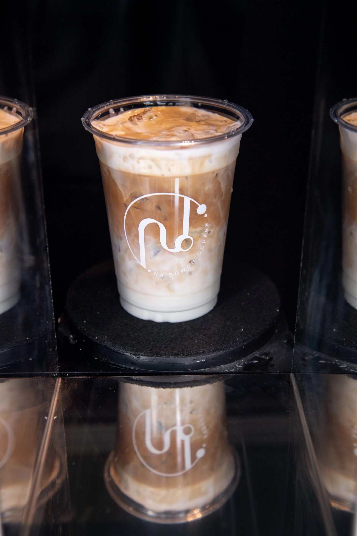 ณ บวร ROBO X CAFE สีสันคาเฟ่แนวใหม่ยุค AI ตอบโจทย์ไลฟ์สไตล์ New Normal