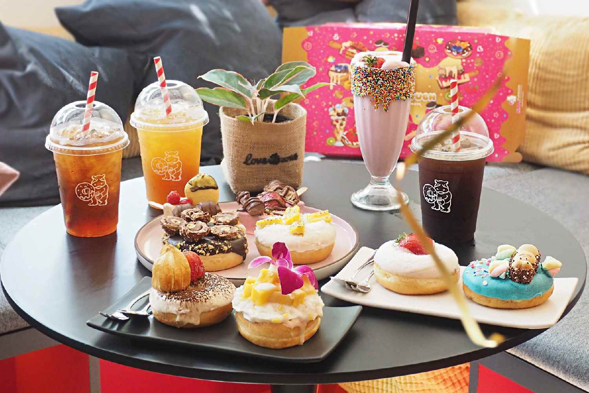 HIPPO DOUGH คาเฟ่โดนัทเปิดใหม่ ขนมหวานสุดคิ้วจากวัตถุดิบระดับพรีเมียม HIPPO DOUGH คาเฟ่โดนัทเปิดใหม่ ขนมหวานสุดคิ้วจากวัตถุดิบระดับพรีเมียม