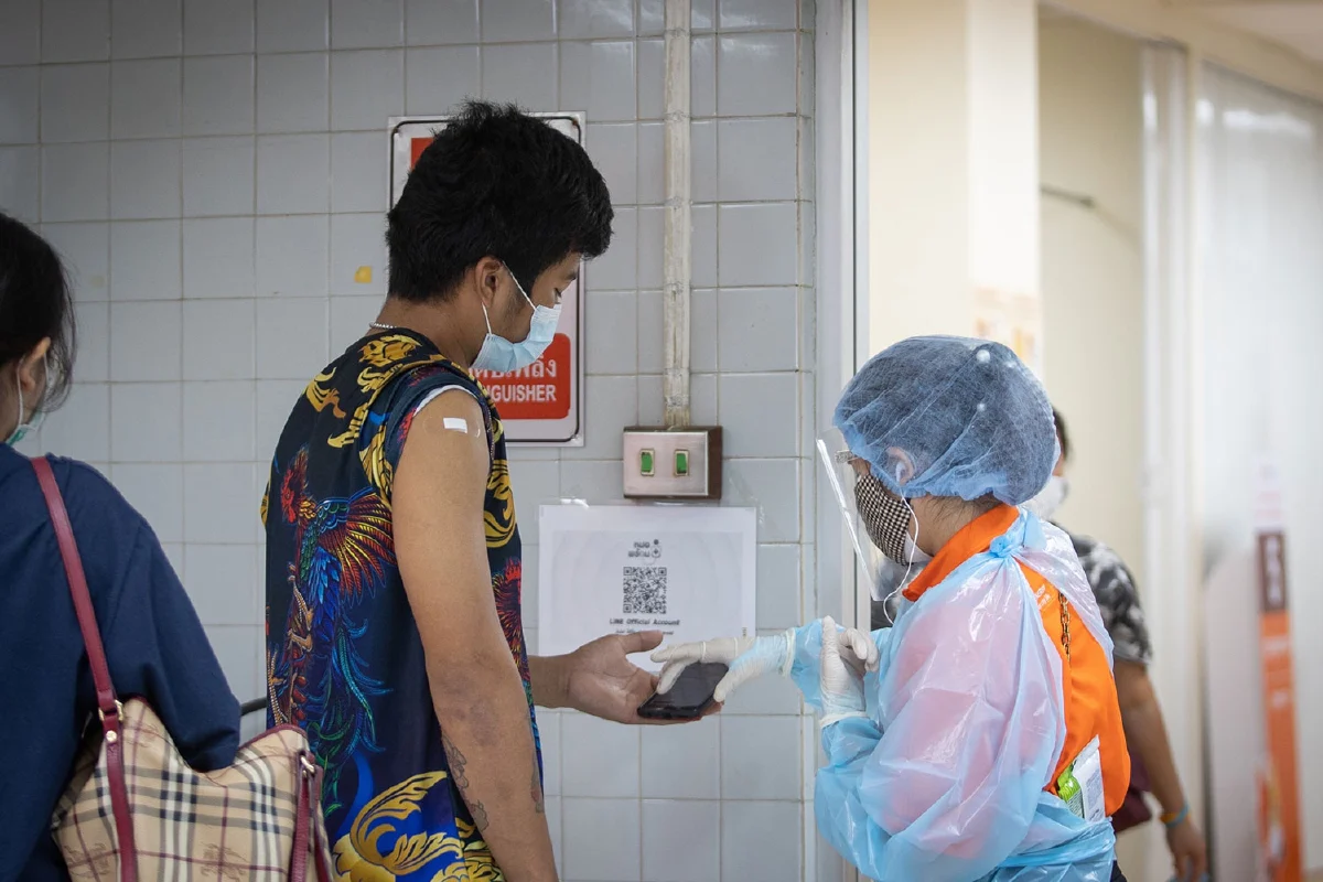 รพ. MEA (สามเสน) ให้บริการฉีดวัคซีน COVID-19 แก่ประชาชน ด้วยมาตรฐานความปลอดภัยอย่างเคร่งครัด