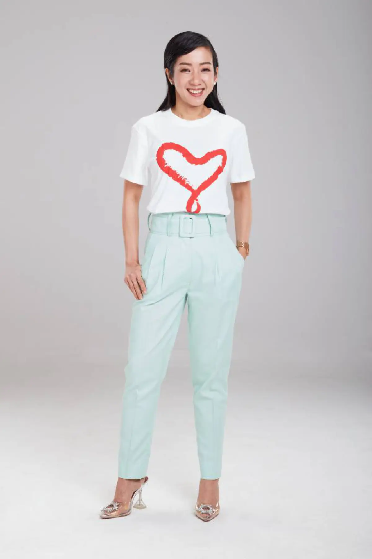 Love is in the air ส่งต่อความรักความห่วงใย ของขวัญแทนใจยิ่งให้ยิ่งได้บุญ