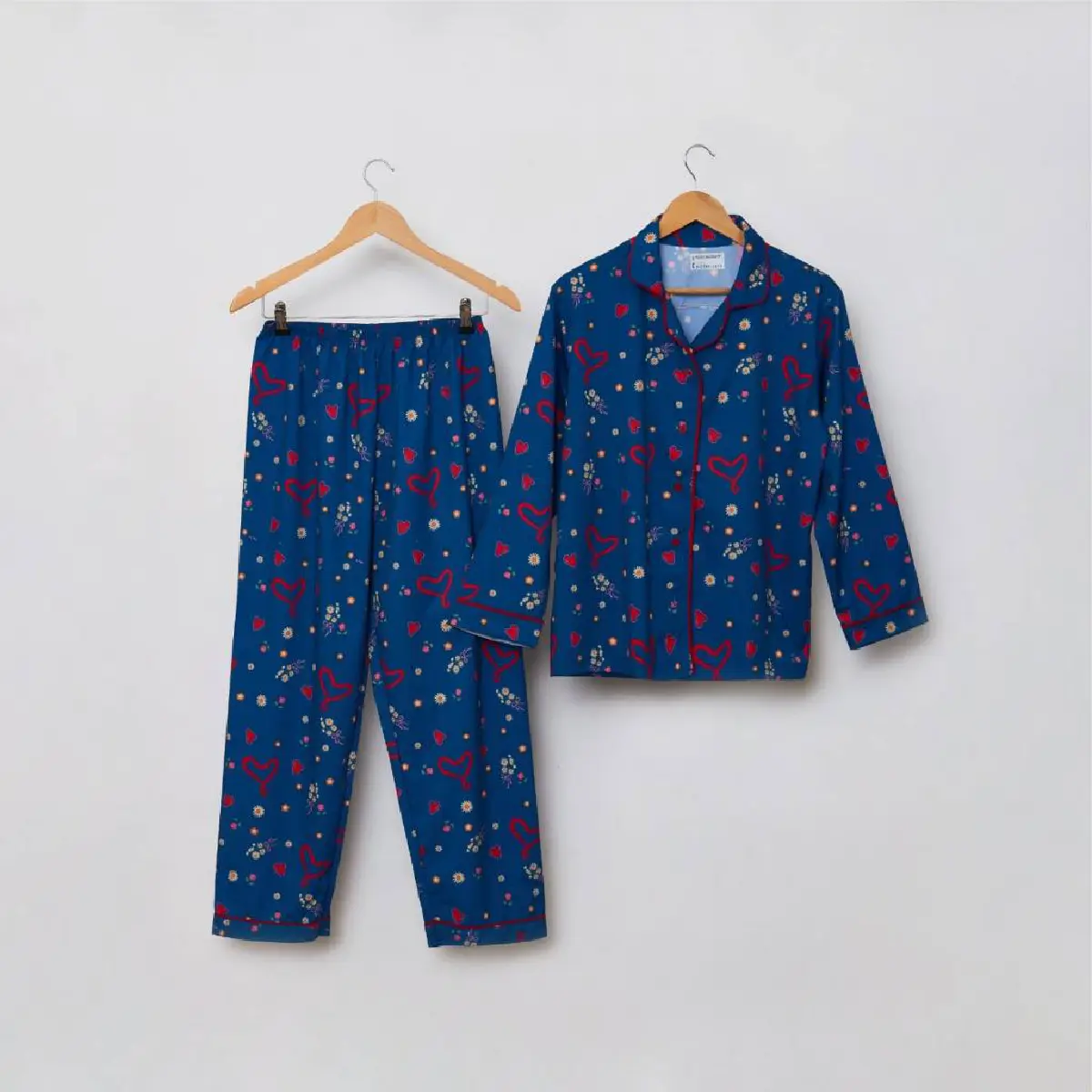 Love is in the air ส่งต่อความรักความห่วงใย ของขวัญแทนใจยิ่งให้ยิ่งได้บุญ