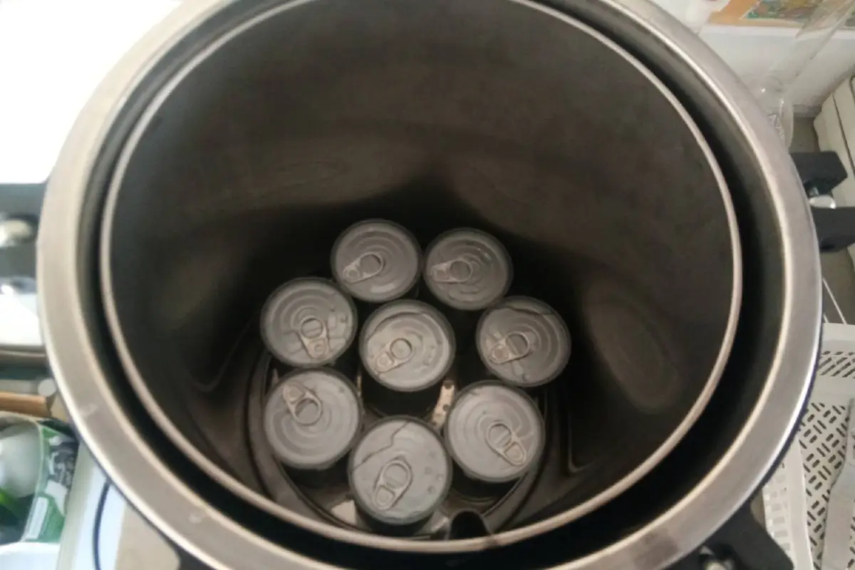 นศ.ไทยเก่งผุดเมนูหายาก"ปลาไหลต้มเปรตบรรจุกระป๋อง"