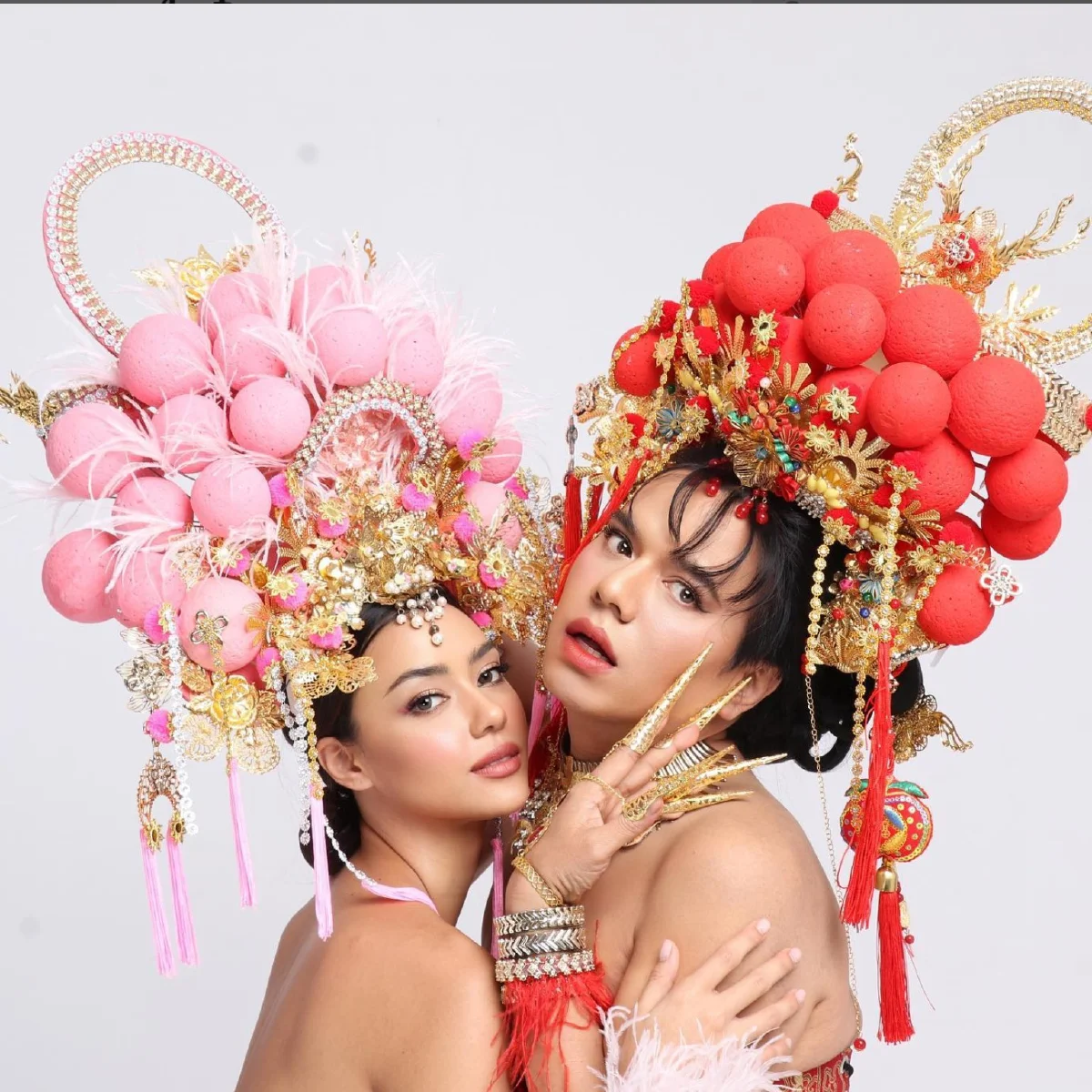 ส่องลุคตรุษจีนปี 2565 ต้อนรับปีขาล ของคนดังจัดเต็มกันอย่างยิ่งใหญ่! 