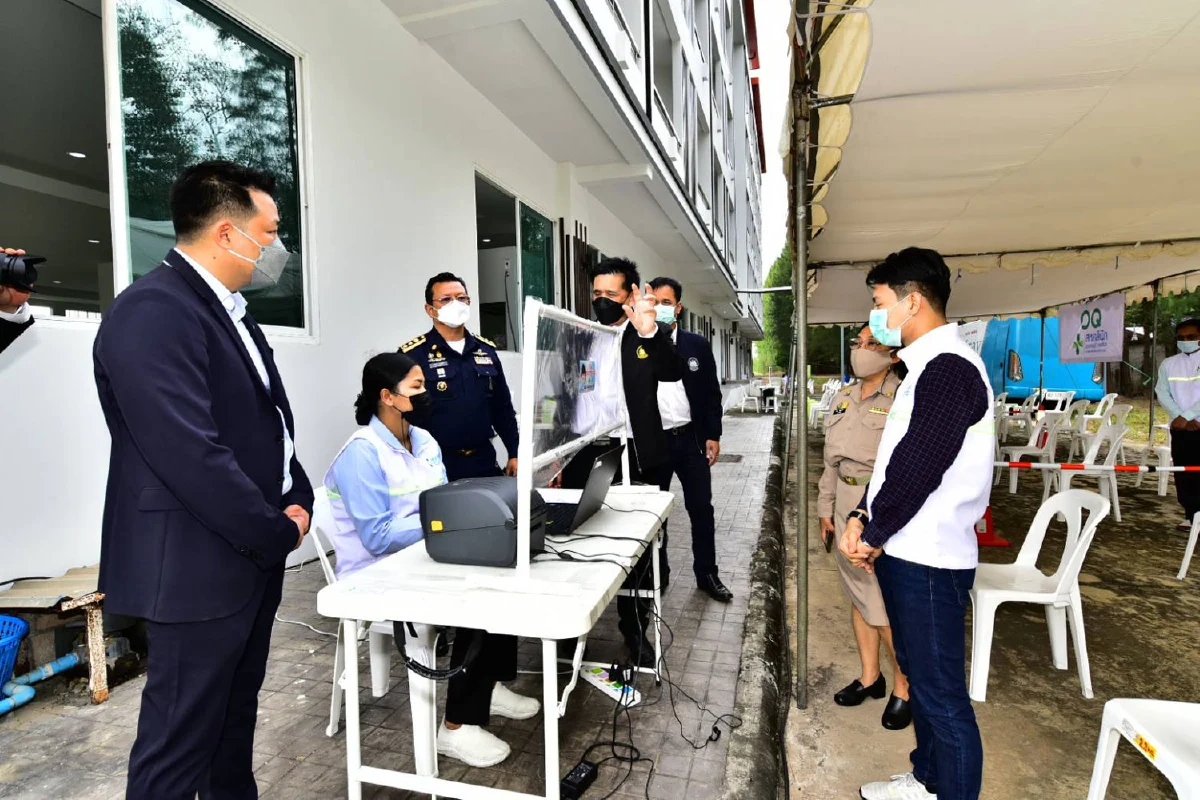 “บิ๊กป้อม” ลงพื้นที่ชายแดนสระแก้ว ตรวจความพร้อมการนำเข้า MoU แก้ปัญหาขาดแคลนแรงงาน และการค้ามนุษย์