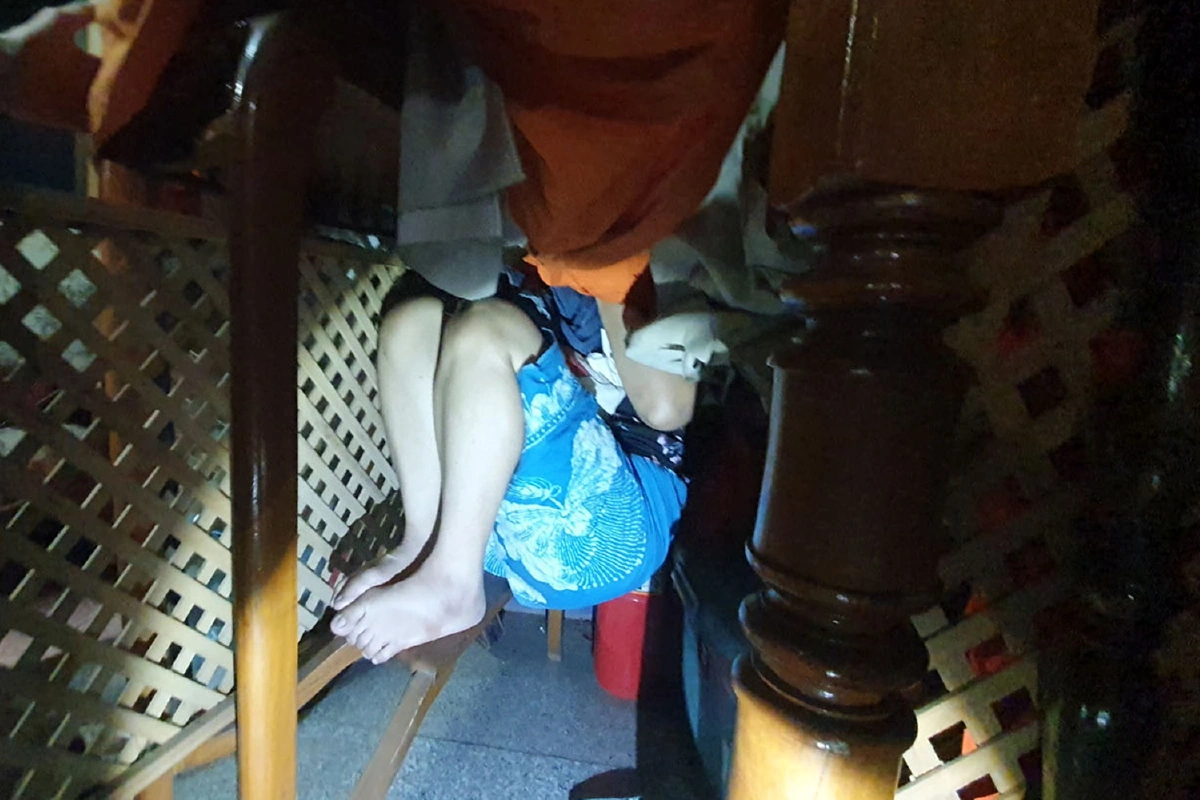 หมอปลานำทีมบุกจับเจ้าอาวาสวัดดังซุกสีกาในกุฏิ