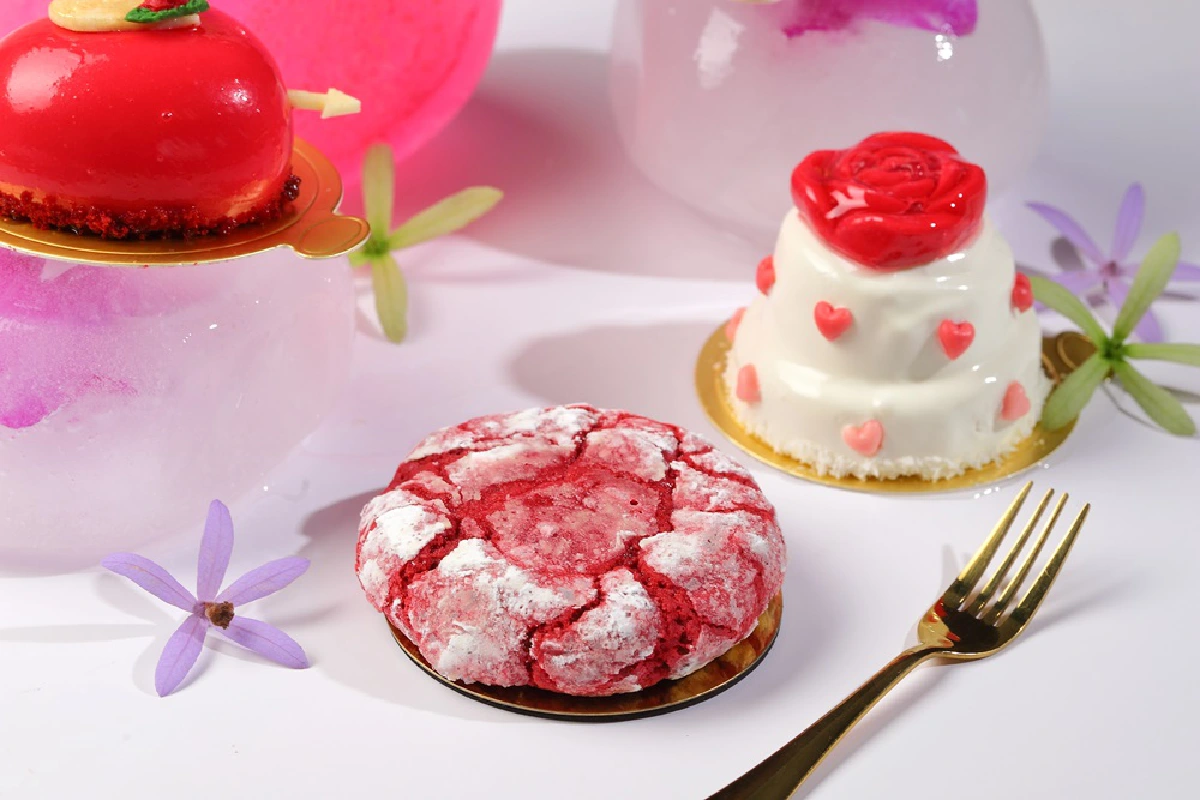  อิมแพ็ค เลคฟร้อนท์ ชวนอ้อนแฟนควงแขนล่องเรือสุดโรแมนติก