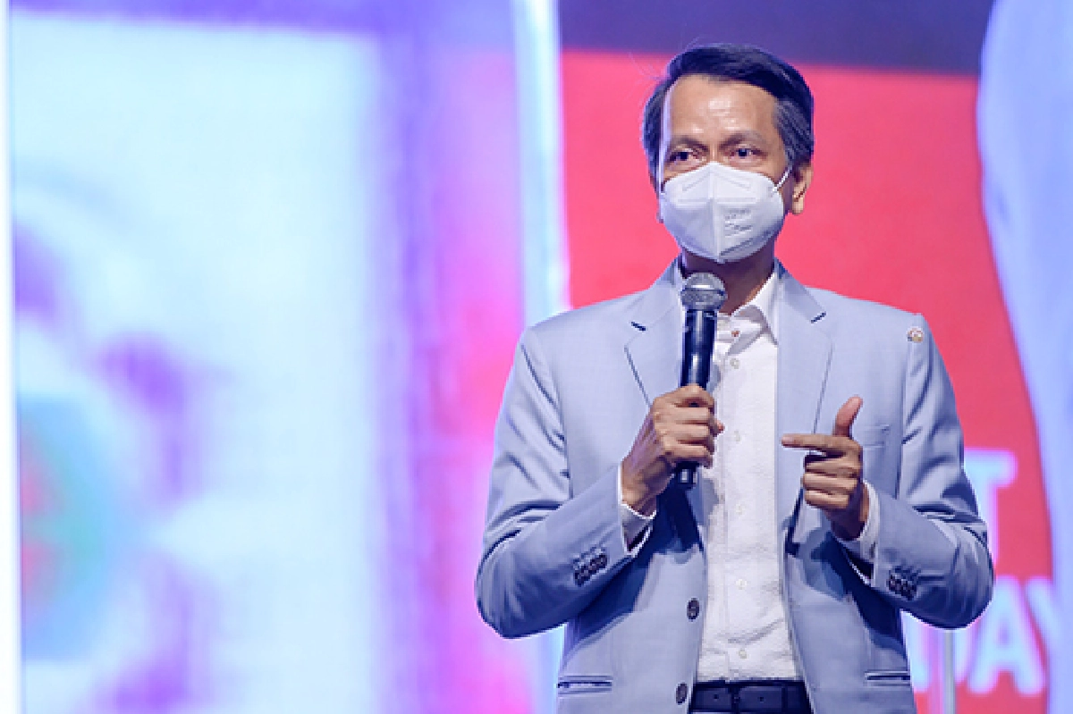 ทิศทางประเทศไทยกับ  THAILAND: THE YEAR OF TURNAROUND  พลิกโฉมประเทศไทย สู้ภัยโควิด 2022”