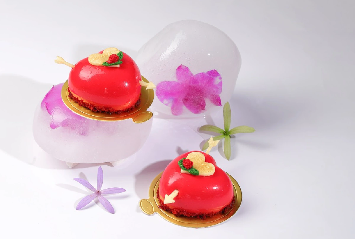  อิมแพ็ค เลคฟร้อนท์ ชวนอ้อนแฟนควงแขนล่องเรือสุดโรแมนติก