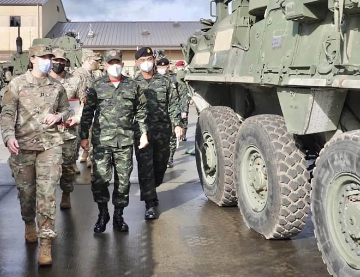 ทบ.ส่งกำลังพลฝึกโดดร่มกองทัพสหรัฐ-เยี่ยมชมหน่วยยานเกราะสไตรเกอร์