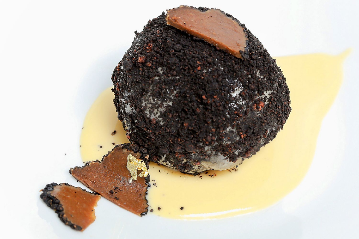 คนรัก Black Truffle ห้ามพลาด เทสติ้งเมนูใหม่ฝีมือการรังสรรค์ของเชฟคริสเตียน แฮม @Red Sky Bangkok คนรัก Black Truffle ห้ามพลาด เทสติ้งเมนูใหม่ฝีมือการรังสรรค์ของเชฟคริสเตียน แฮม @Red Sky Bangkok