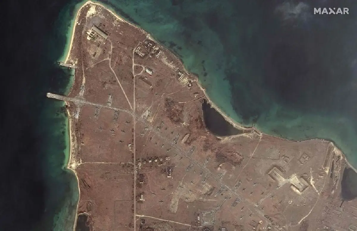 ภาพดาวเทียมเผยกองทัพรัสเซียเคลื่อนไหวคึกคักทั่วชายแดน