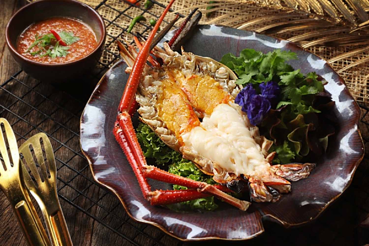 ร้านอาหารไทย “ทองหล่อ” จัดโปรบุฟเฟ่ต์อาหารไทยพร้อมไฮไลท์กุ้งแม่น้ำศรีลังกา!! ร้านอาหารไทย “ทองหล่อ” จัดโปรบุฟเฟ่ต์อาหารไทยพร้อมไฮไลท์กุ้งแม่น้ำศรีลังกา!!