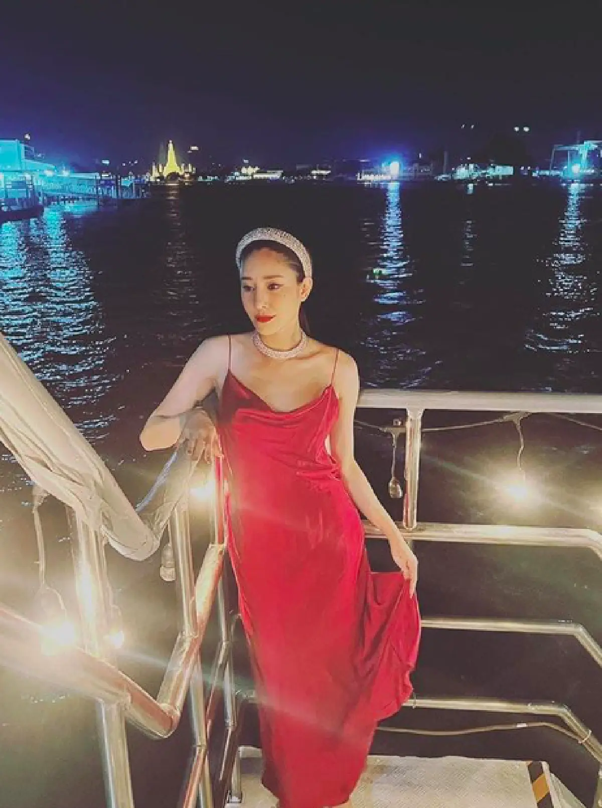 เพื่อนที่อยู่ในเรือลำเดียว “แตงโม” เล่านาทีช็อก! พลัดตกเรือ จมหายต่อหน้า