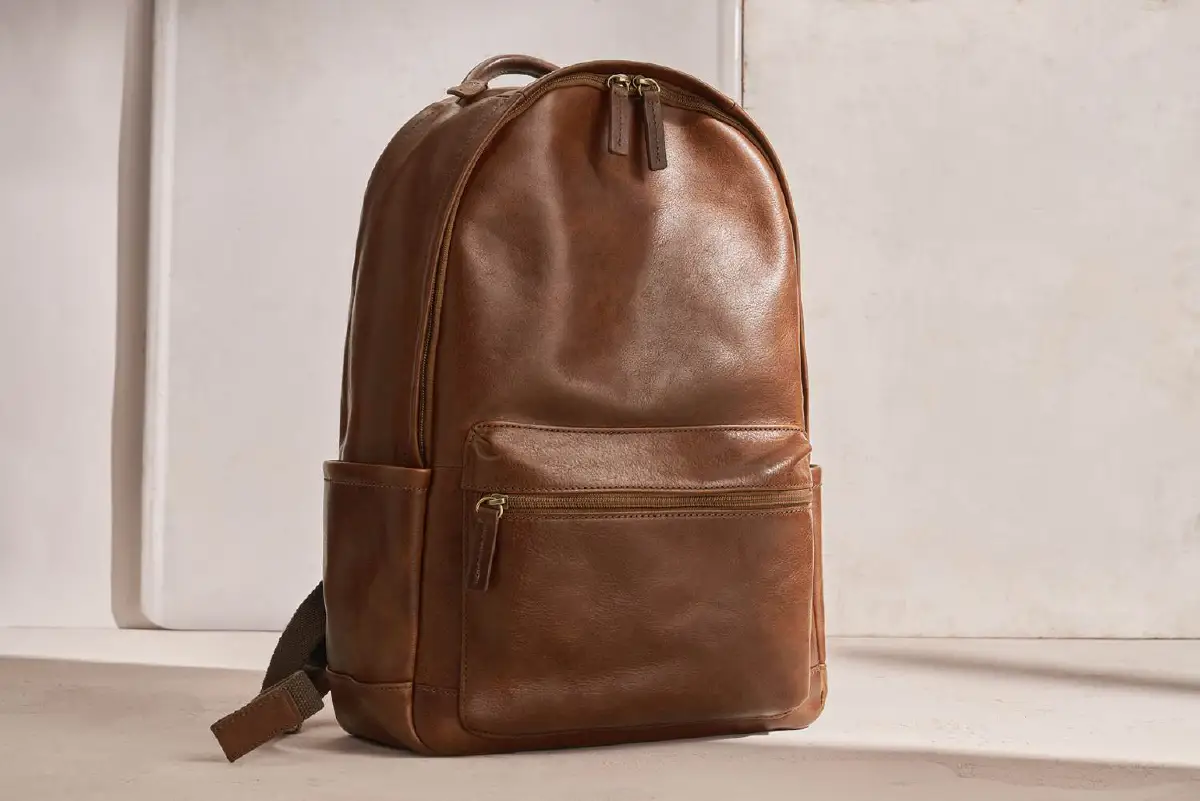 เติมความสดใสในฤดูใบไม้ผลิกับ Fossil SPRING 2022 