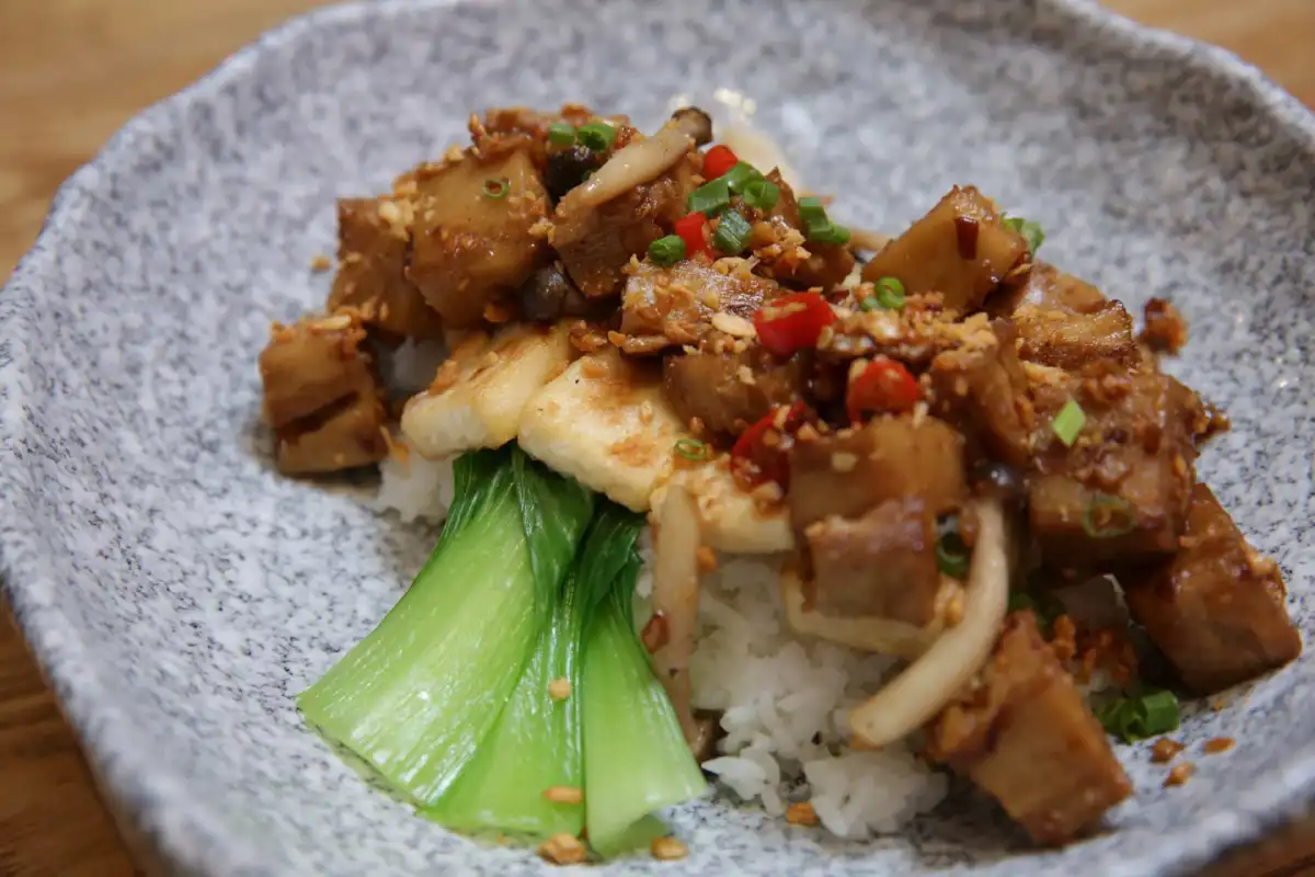 ออน เดอะ เทเบิ้ล ฉีกกฎการลิ้มรส Plant-Based แบบเดิมๆ