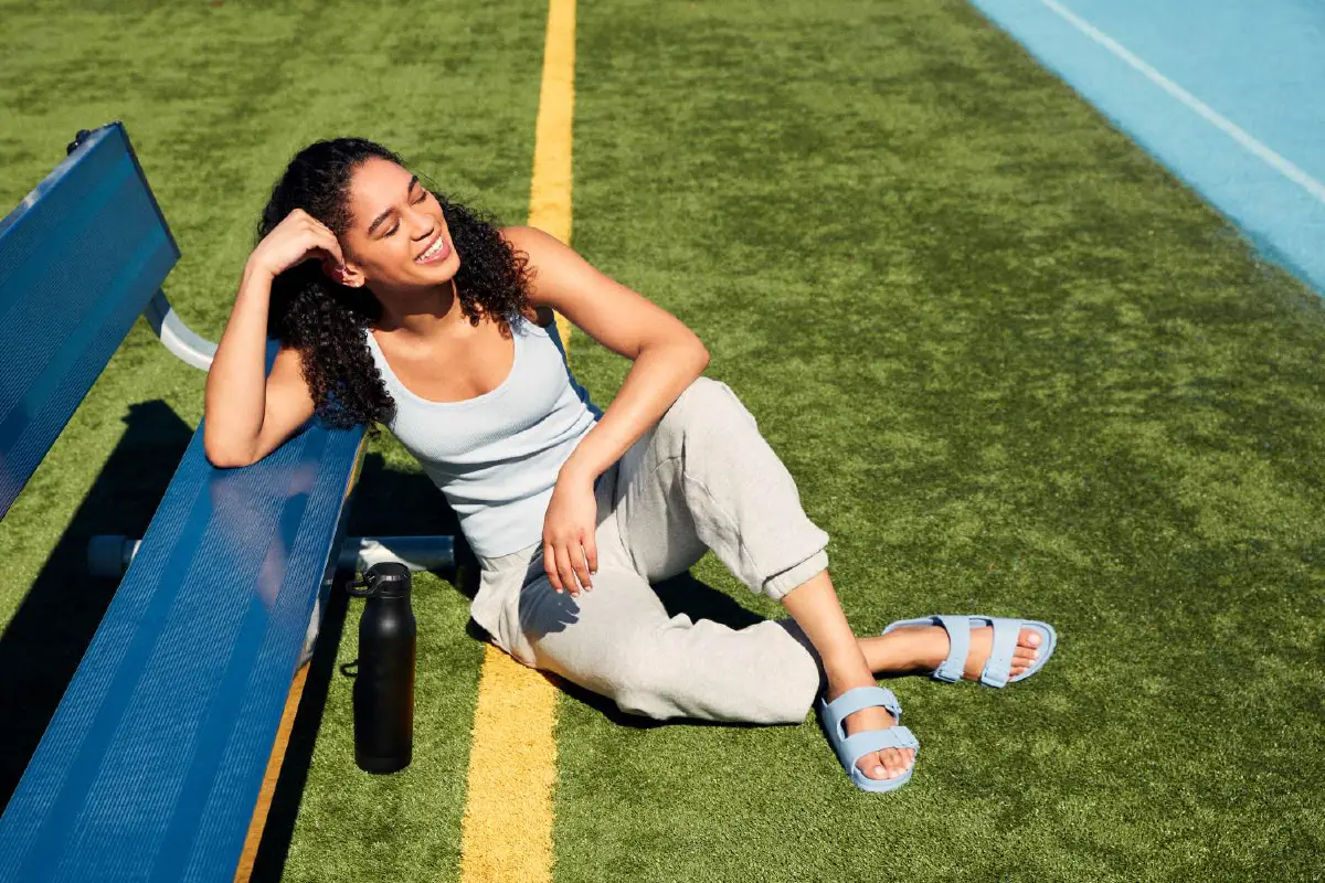 รวมแฟชั่นรองเท้าหน้าร้อนคอลเลคชั่นใหม่ ซัมเมอร์นี้มีหรือยัง!!