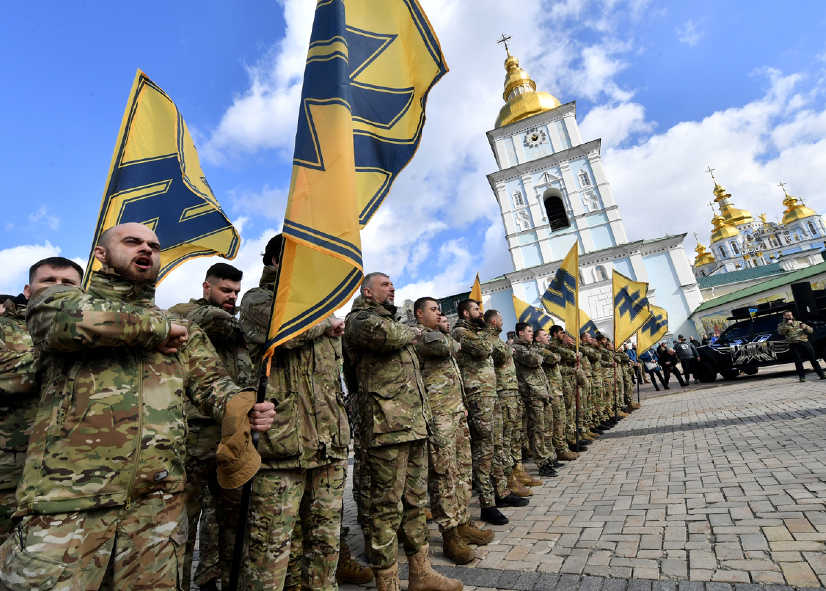 Azov Battalion หน่วยรบฝักใฝ่นาซีของยูเครน