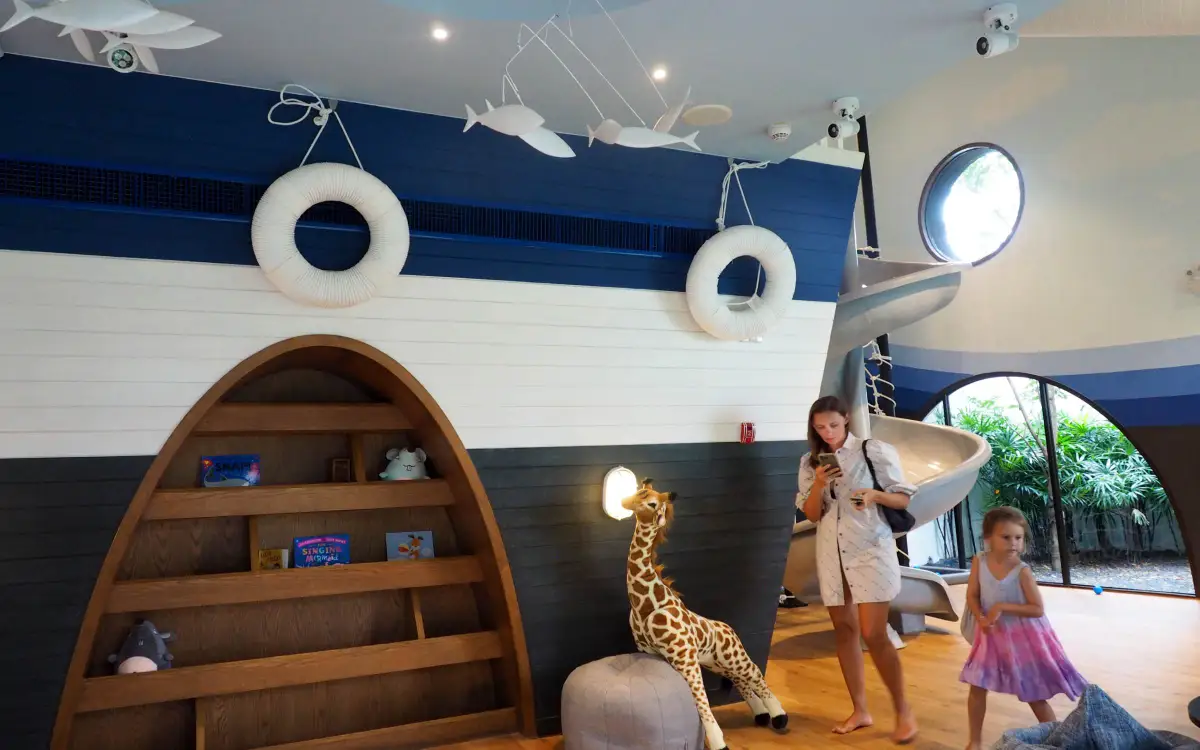 ดื่มด่ำความอภิรมย์ผสมท่วงทำนองของชาวเล สีสันวันหยุดบนเกาะสมุย @Kimpton Kitalay Samui