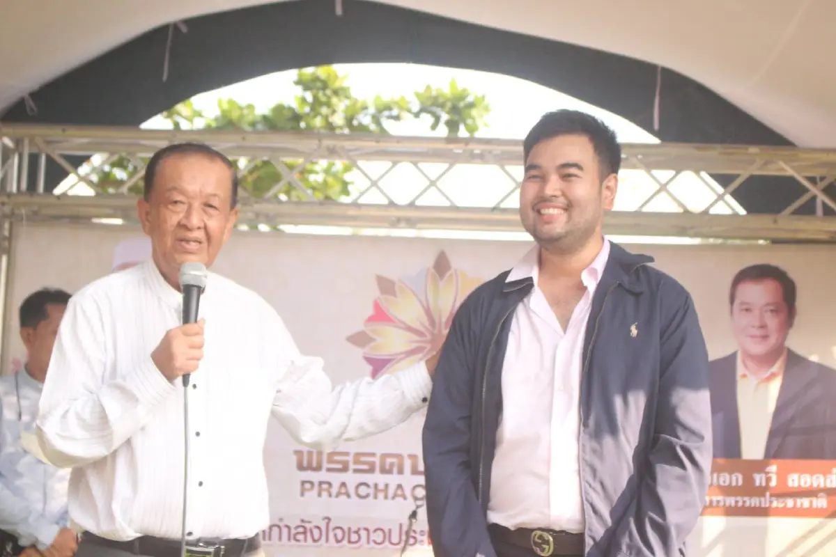 วันนอร์ฟันธงรัฐบาลอยู่ไม่ครบเทอมถูกปชช.ไล่ปมของแพง