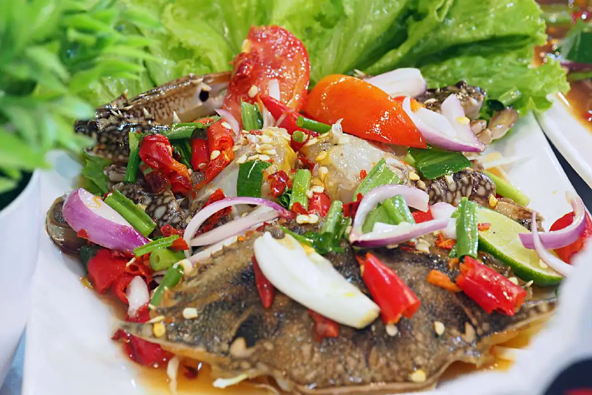 แซ่บติดใจ นัวติดลิ้น กิน ‘ยำเลย!’