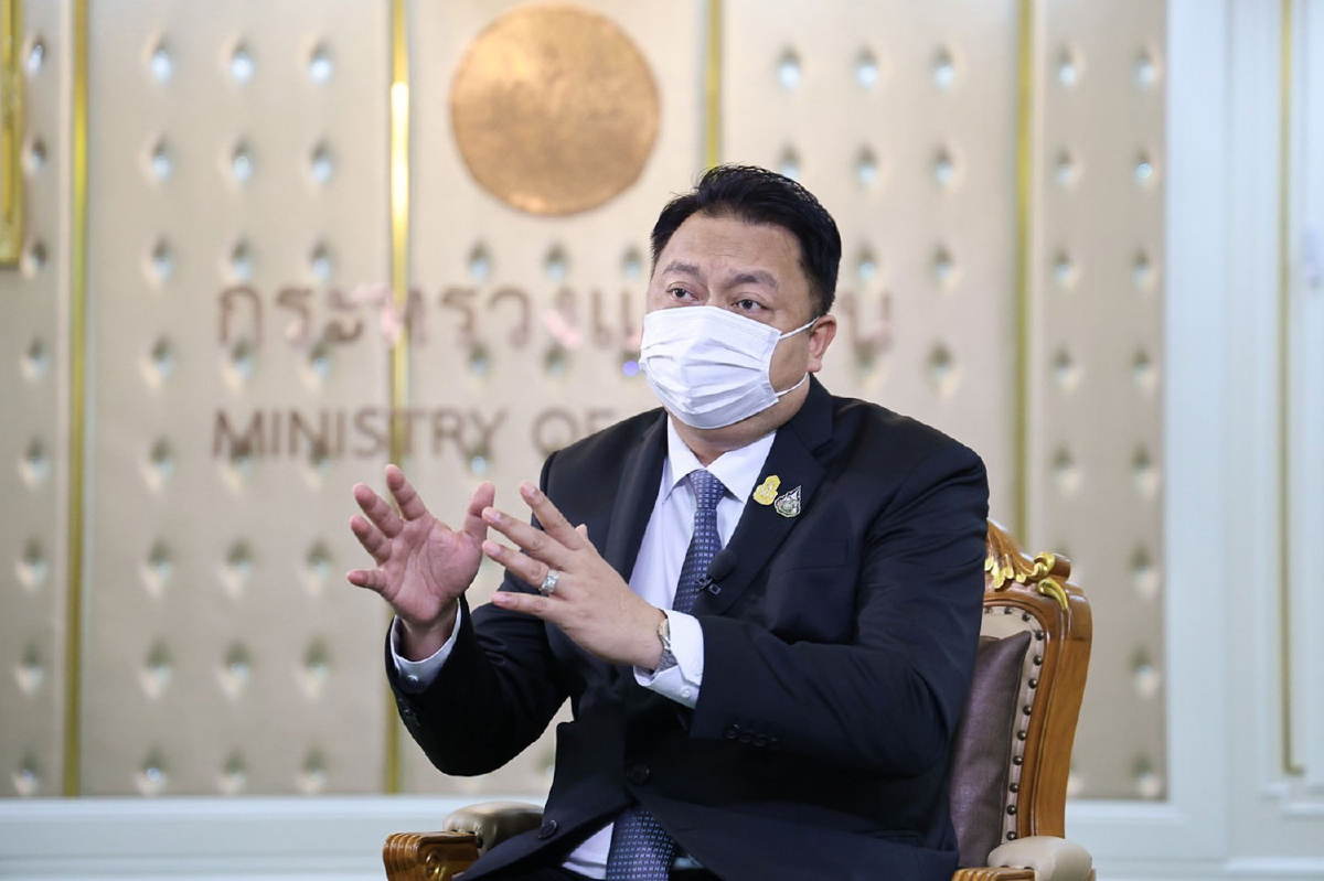 รมว.เฮ้ง ยัน ค่าจ้างขั้นต่ำยังไม่ได้ข้อสรุป ขึ้นเท่าไหร่อยู่ที่ไตรภาคี รมว.เฮ้ง ยัน ค่าจ้างขั้นต่ำยังไม่ได้ข้อสรุป ขึ้นเท่าไหร่อยู่ที่ไตรภาคี