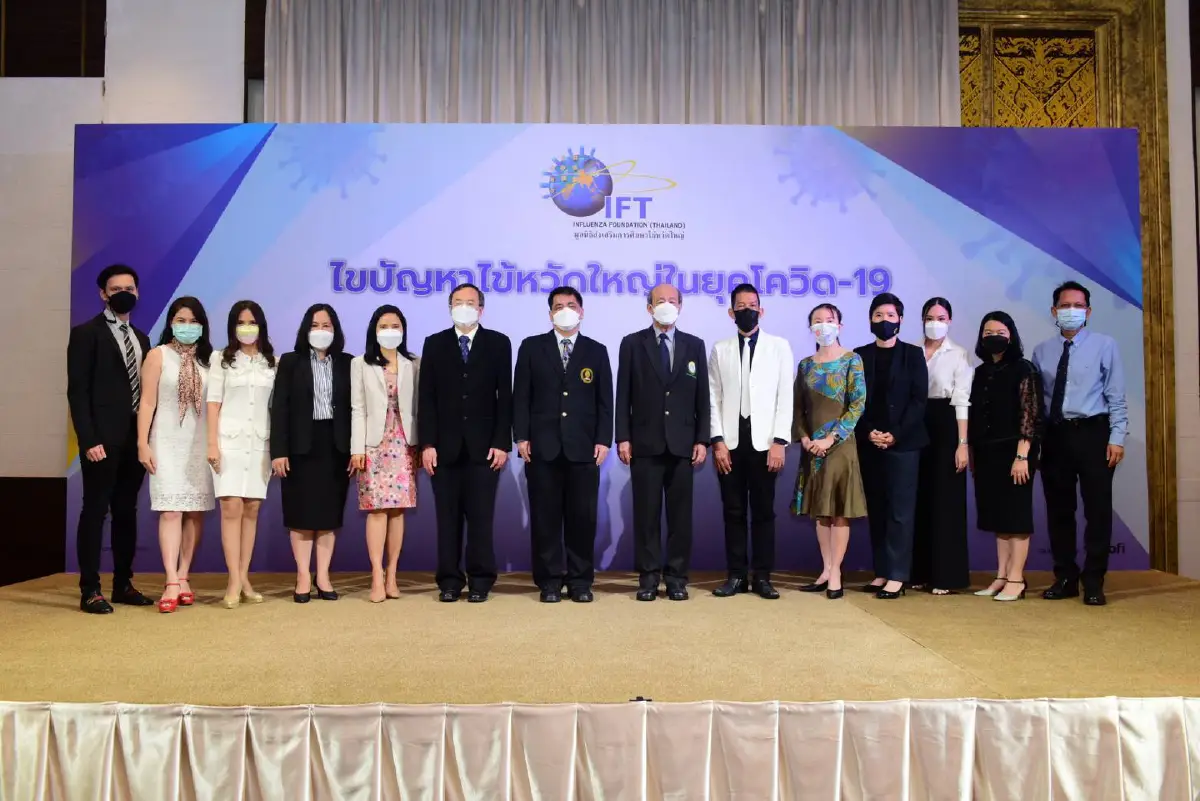 แพทย์แนะฉีดวัคซีนไข้หวัดใหญ่สร้างภูมิคุ้มกันทางรอดยุคโควิด