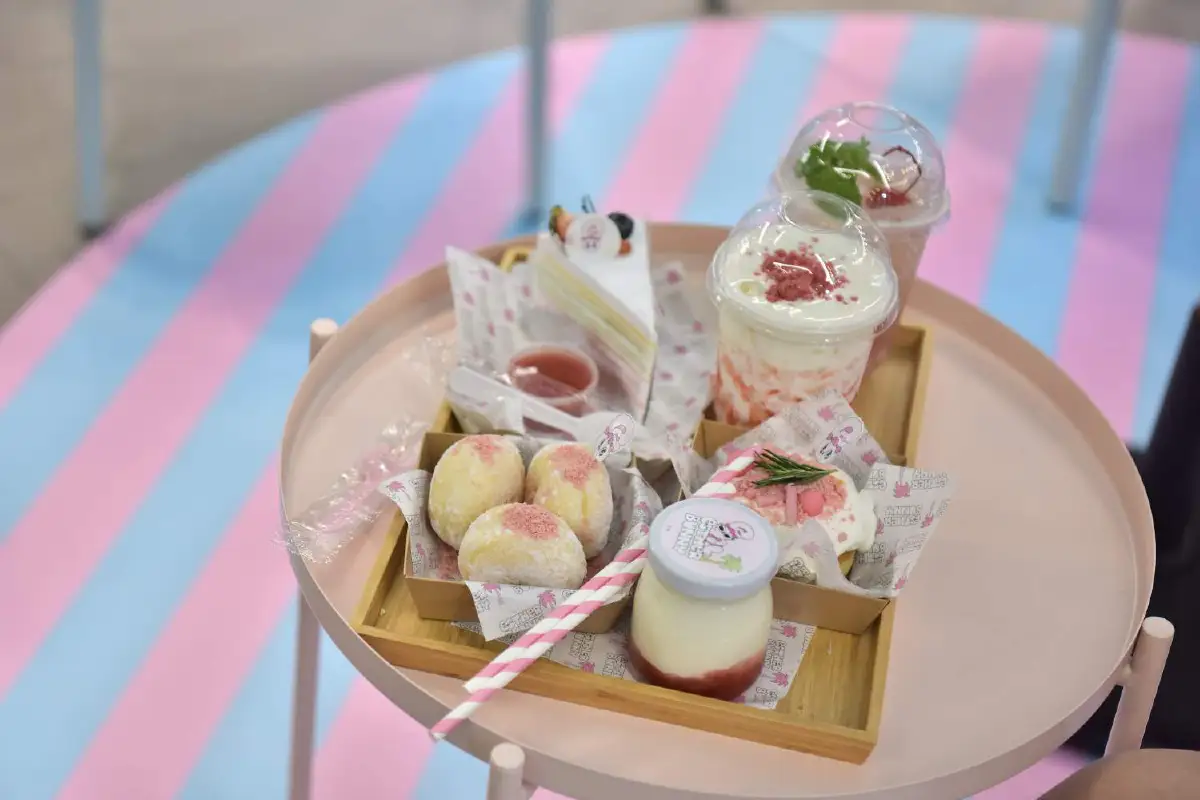 ชวนเที่ยวงาน Siam Center x Esther Bunny Summer Party