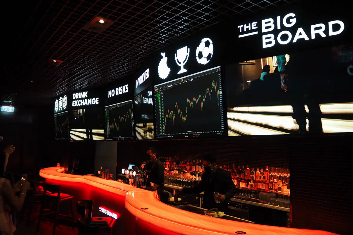 The Big Board สปอร์ตบาร์ Digital Investment แห่งแรกของไทยใจกลางมหานคร