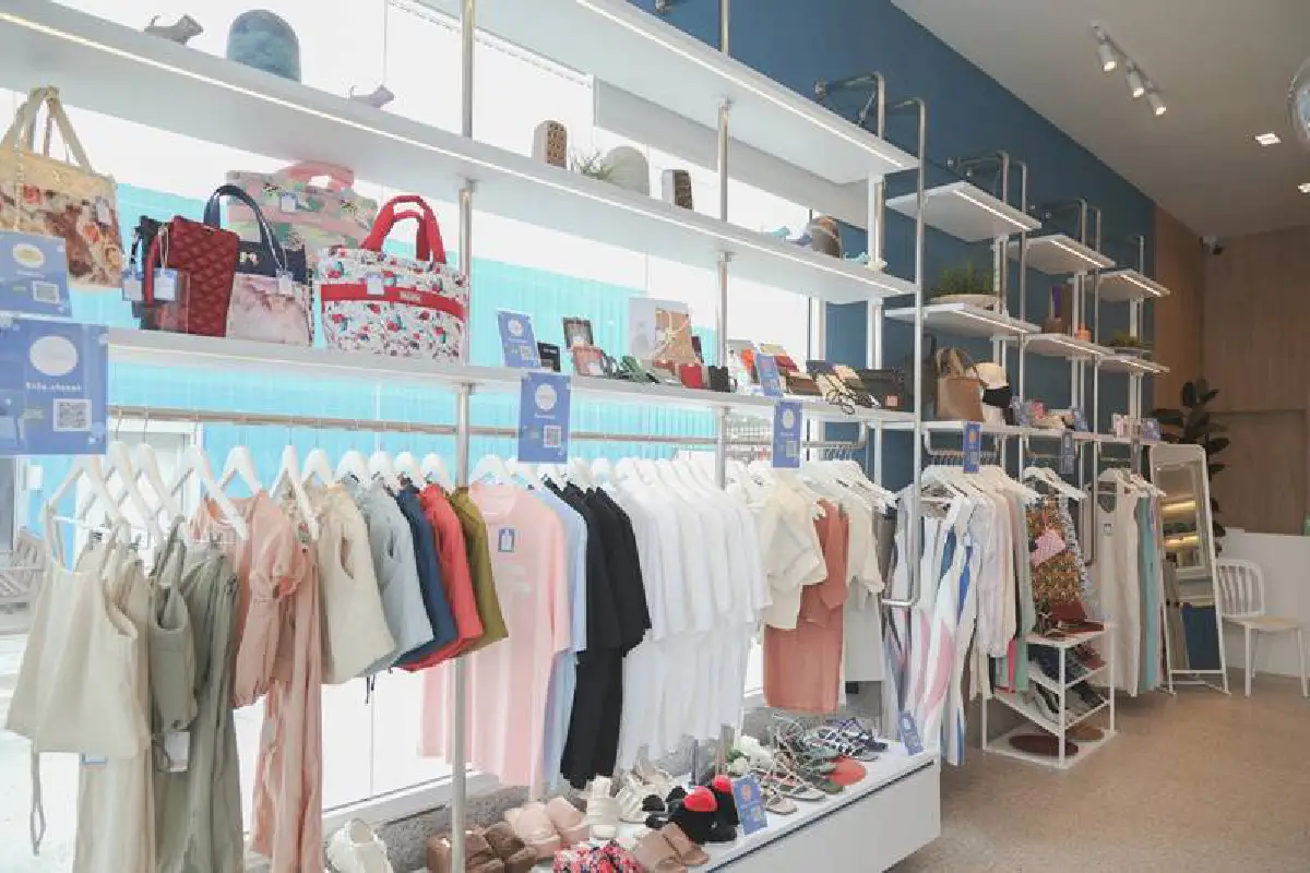 โออาร์ นำร่องเปิด “Your Space” ร้านมัลติแบรนด์ ช้อป จ่าย จบ ในที่เดียว สาขาแรก พีทีที สเตชั่น วิภาวดี