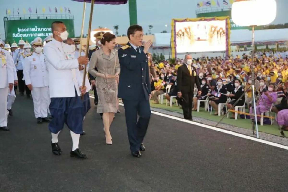 "ในหลวง-พระราชินี"เสด็จฯทรงเปิดโครงการแก้ปัญหาภัยแล้งอันเนื่องมาจากพระราชดำริ
