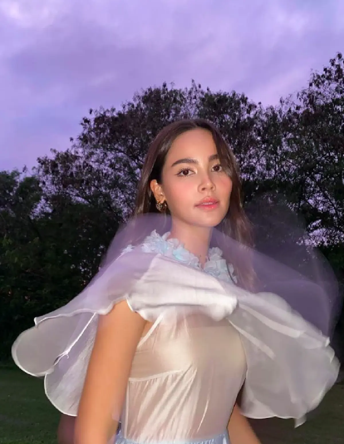 "ญาญ่า" เผย  "ณเดชน์" มอบทองคำแท่งหนัก 5 บาท ให้วันเกิด แต่นึกว่าช็อกโกแลต 