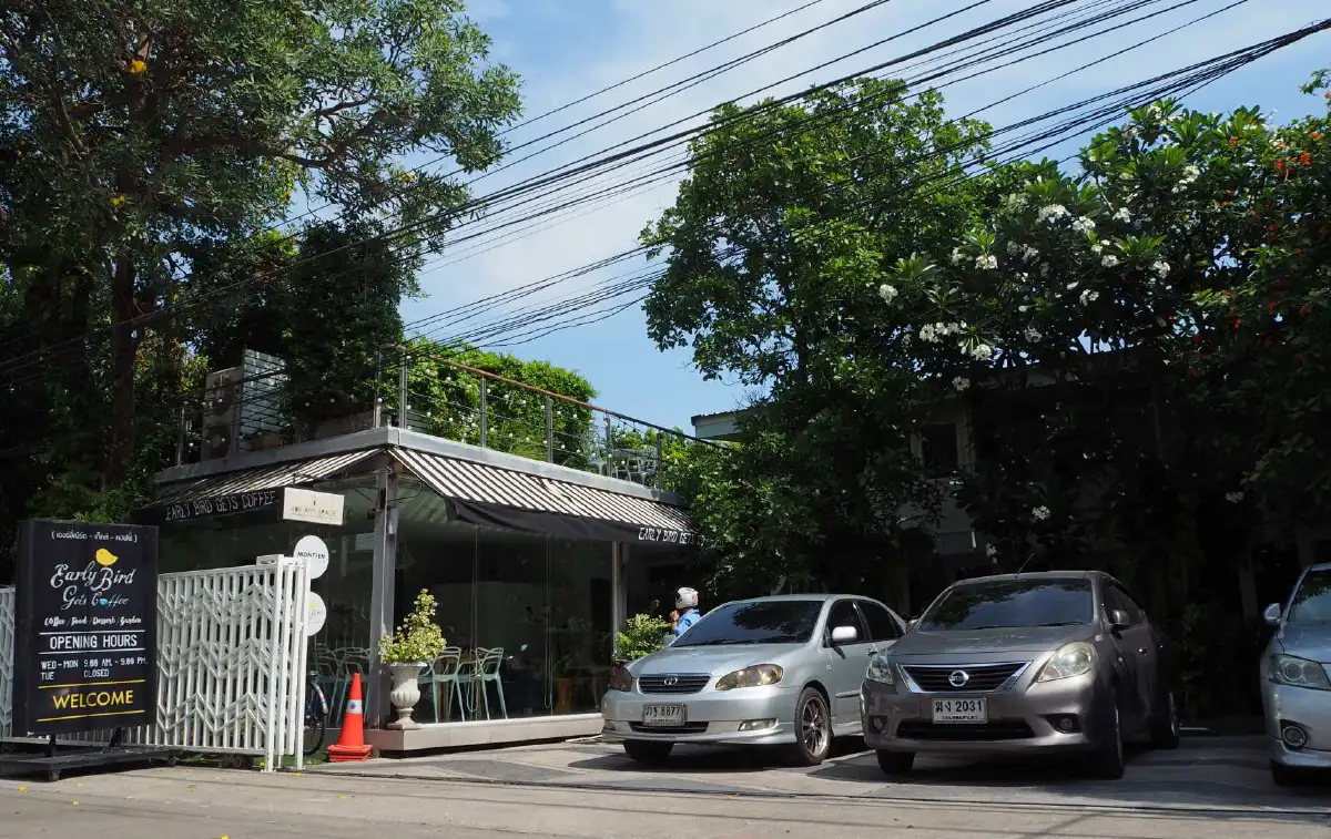 เพลิดเพลินกับอาหารและเครื่องดื่มสไตล์ Fusion Comfort Food ในพื้นที่สร้างสรรค์ @Early Bird Gets Coffee