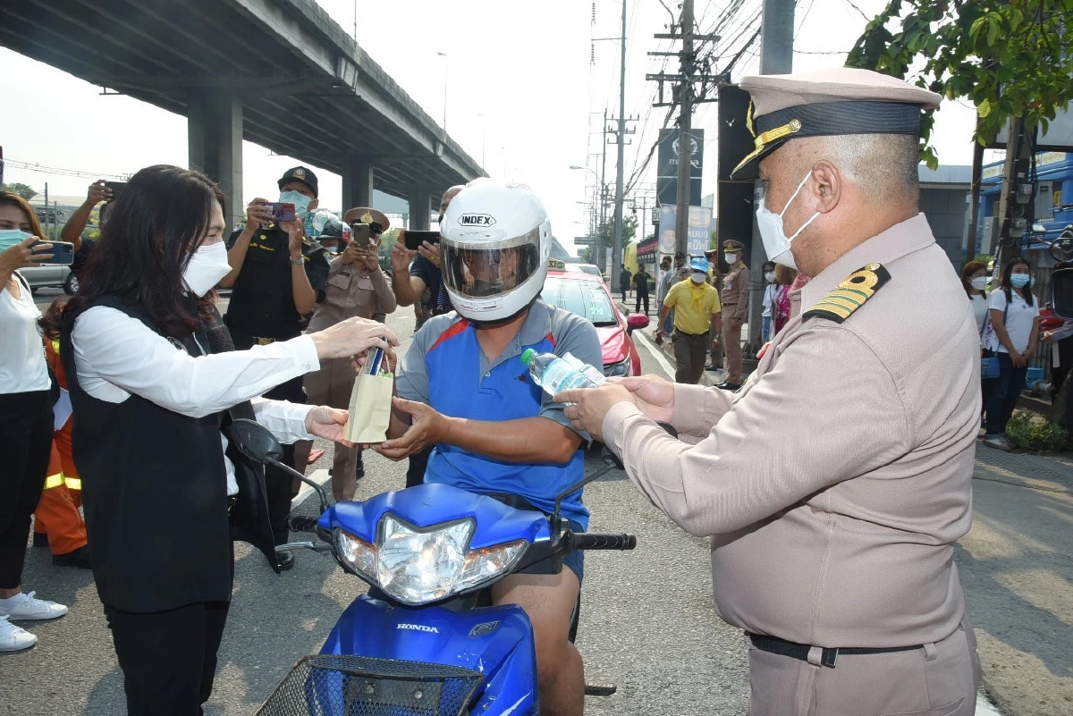 เปิด7จุดบริการร่วมดูแลความปลอดภัยผู้ใช้รถใช้ถนนช่วงสงกรานต์