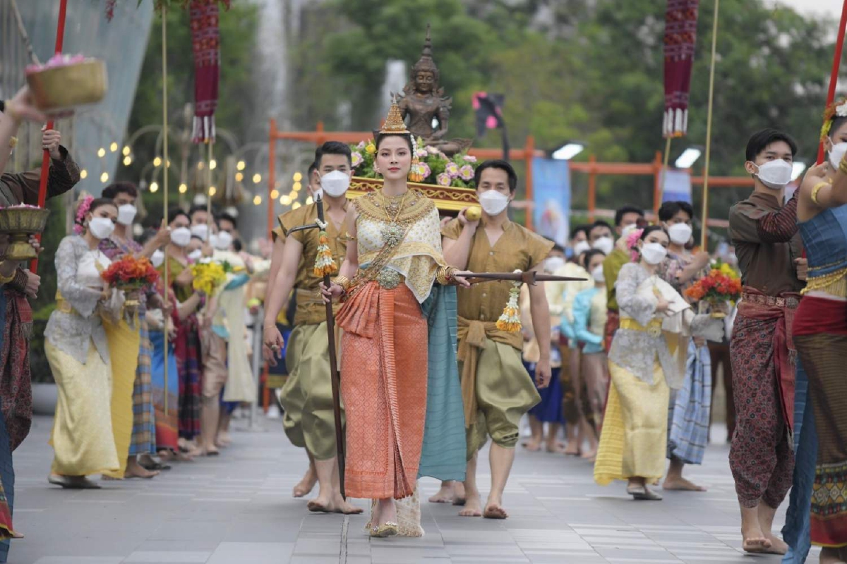 สงกรานต์วิถีใหม่ริมแม่น้ำเจ้าพระยา สงกรานต์วิถีใหม่ริมแม่น้ำเจ้าพระยา