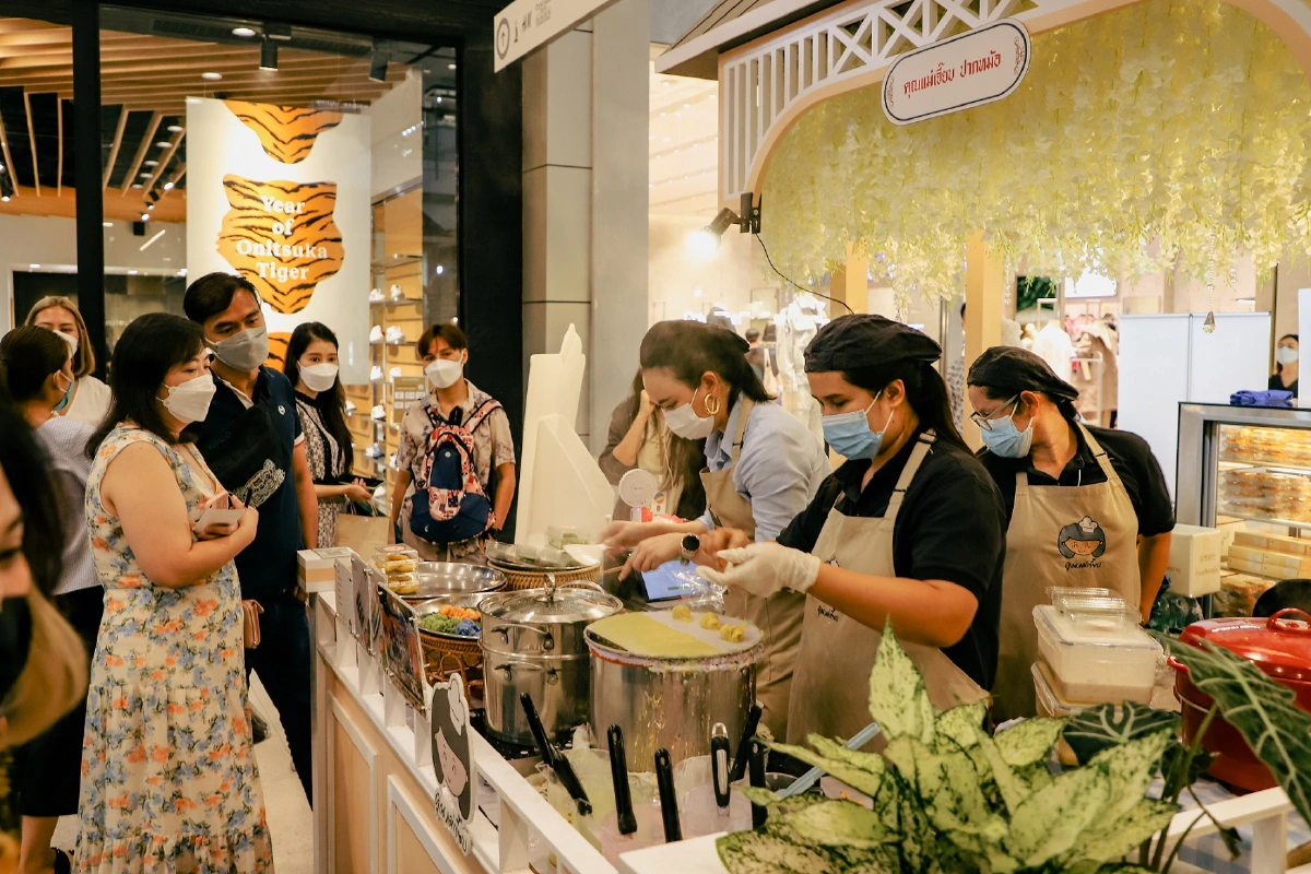 ฉลองเทศกาลสงกรานต์สุดยิ่งใหญ่ใจกลางกรุงเทพ CentralWorld Songkran Festival 2022 