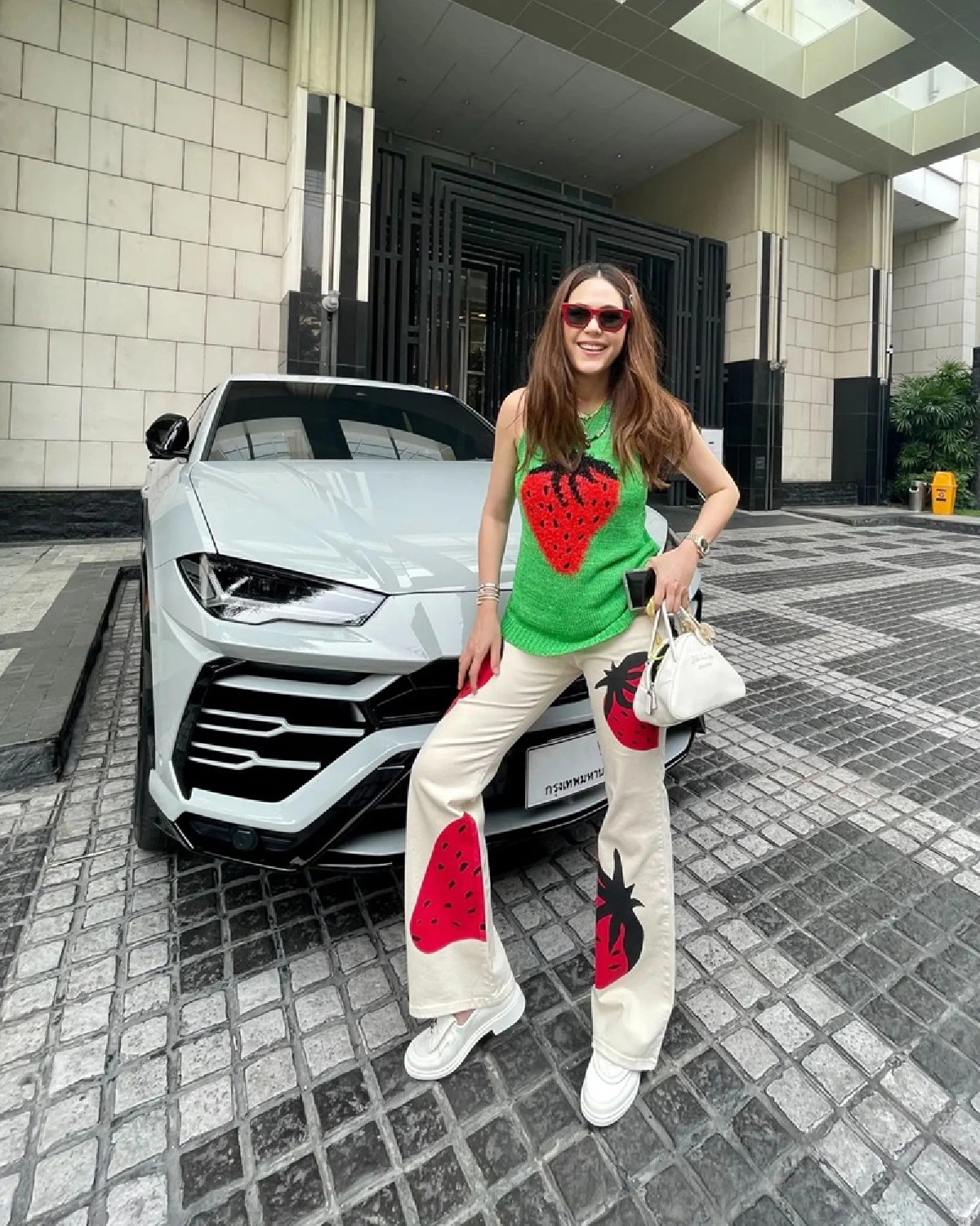 “ชมพู่ อารยา” กลับมามีหุ่นเป๊ะแล้ว! งงมากไปคลอดลูกหรือขับรถผ่านรพ.