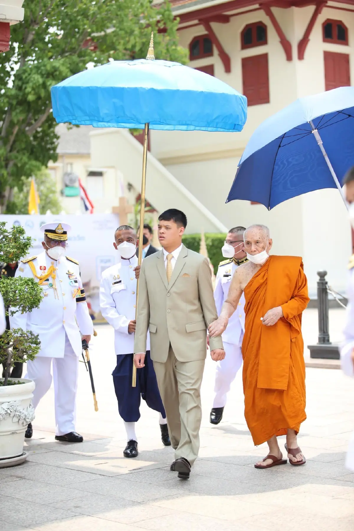 "เจ้าฟ้าทีปังกรรัศมีโชติ"เสด็จทรงสนทนาธรรม'สมเด็จพระสังฆราช'