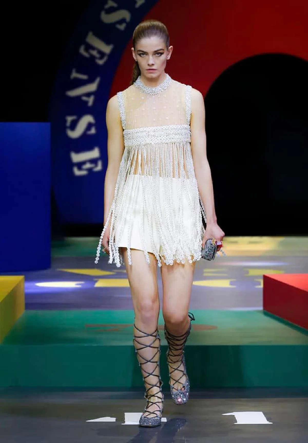 ส่องชุด “ดิว อริสรา” ในวันปาร์ตี้ฉลองข่าวดี จากแบรนด์ดังราคาเกือบล้าน