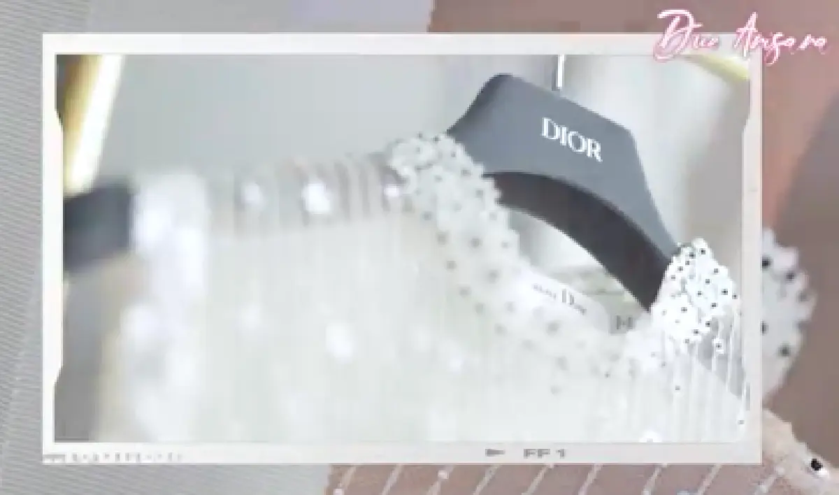 ส่องชุด “ดิว อริสรา” ในวันปาร์ตี้ฉลองข่าวดี จากแบรนด์ดังราคาเกือบล้าน