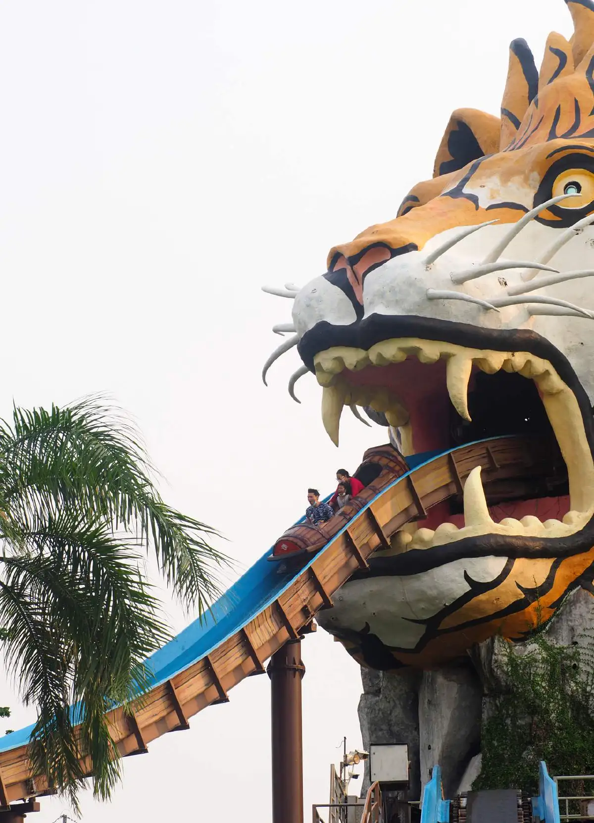 หนีร้อนมาพึ่ง 'น้ำ' @สยามอะเมซิ่งพาร์ค