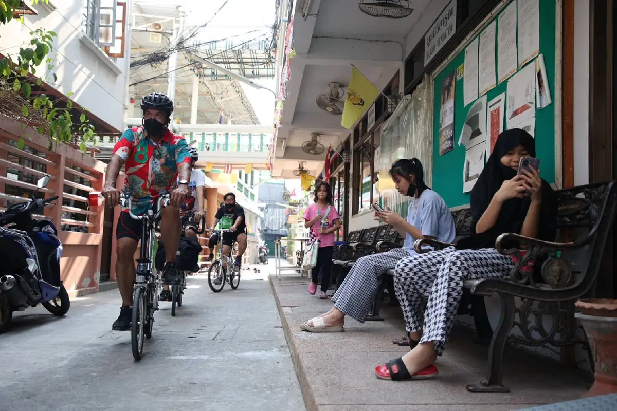 "ชัชชาติ"ชูนโยบายส่งเสริมใช้จักรยานไม่ขัดผู้สมัครสก.อิงกระแส