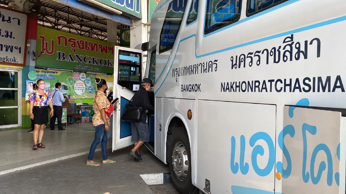 สภาพจราจรวัน2สงกรานต์ประชาชนทยอยเดินทางต่อเนื่อง 