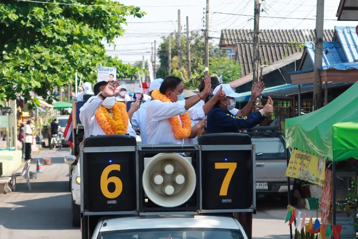 "อัศวิน"ลุยหาเสียงเขตลาดกระบังอ้อนขอกลับมาทำหน้าที่อีกครั้ง