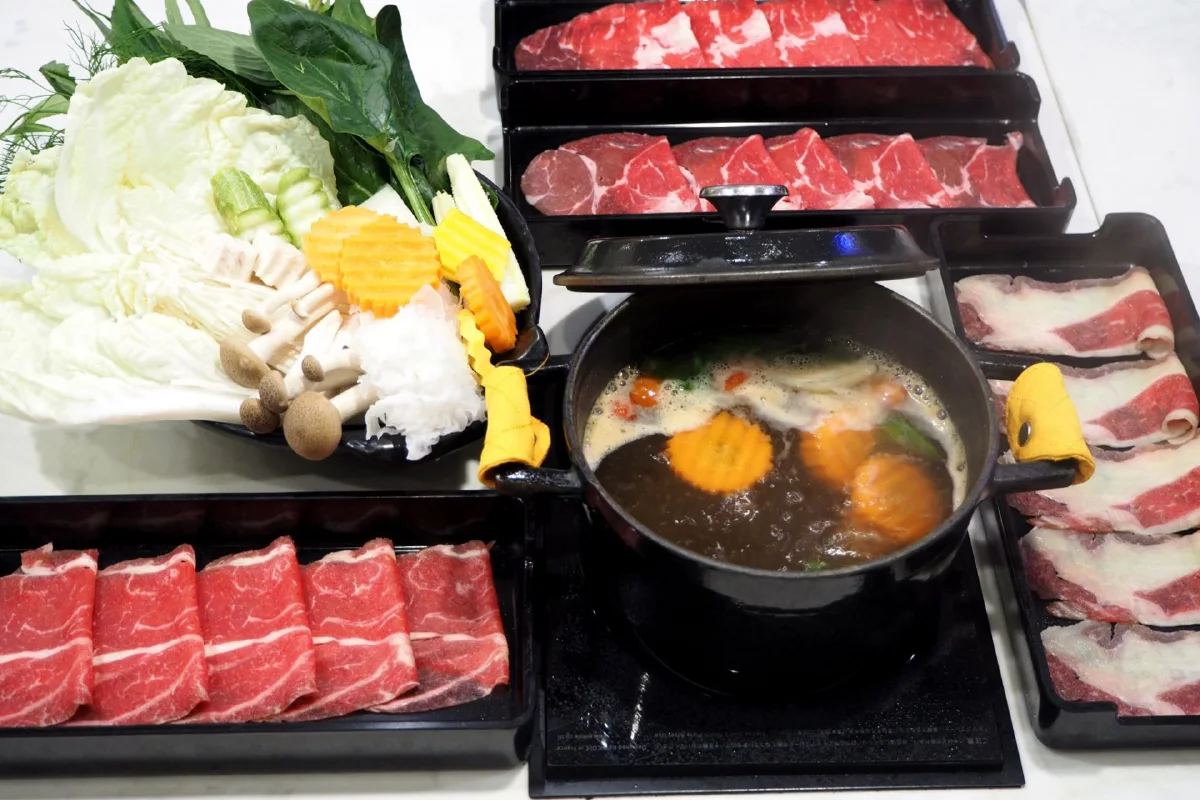 ชาบูสไตล์ไทยหม้อเดี่ยว อร่อยสุขภาพดี เริ่มต้นได้ที่ 'ฌานา' 